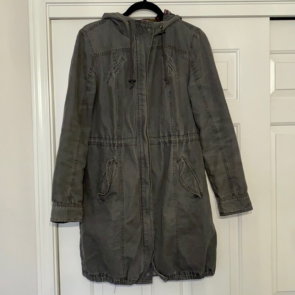 SOLD - Picture 3 of 4